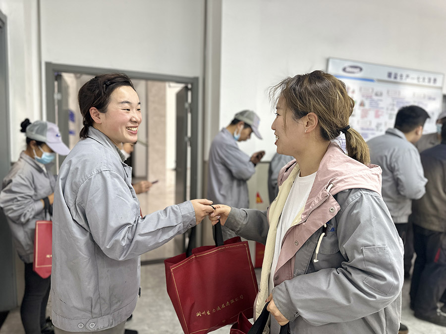 【296】湖州生力液压有限公司:芳华绽放,开展三八妇女节特别活动.jpg 【296】湖州生力液压有限公司:芳华绽放,开展三八妇女节特别活动.jpg